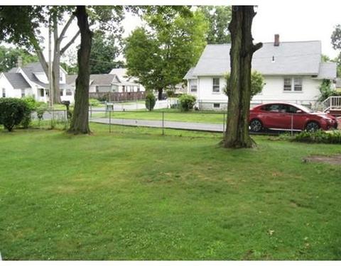 12 Middle St, Springfield, MA 01104 photo 4
