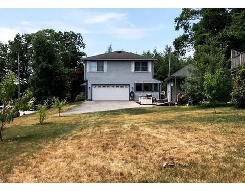 111 Dale St, Fall River, MA 02721 photo 12