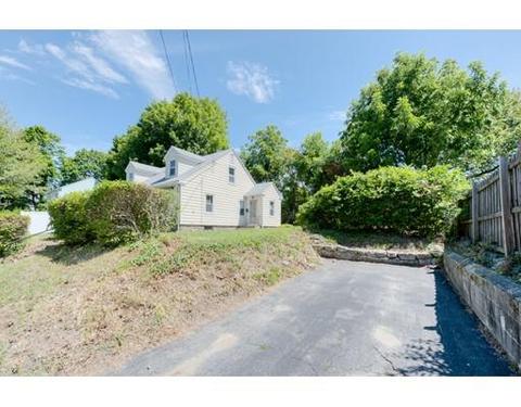 39 Commonwealth Ave, Worcester, MA 01604 photo 25