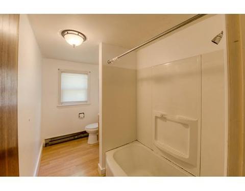 39 Commonwealth Ave, Worcester, MA 01604 photo 13