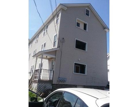 26 Stebbins St, Worcester, MA 01607 photo 2