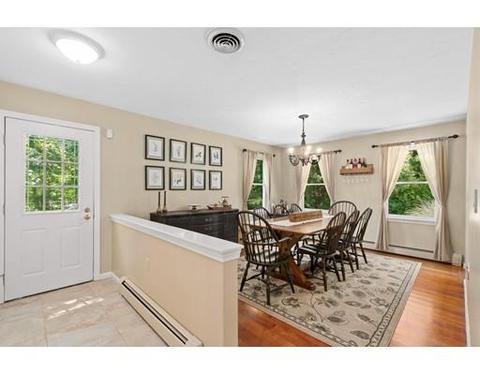 25 Fowler St, Upton, MA 01568 photo 10