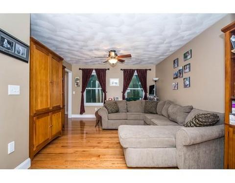15 Eayers Pond Rd, Hudson, NH 03051 photo 5