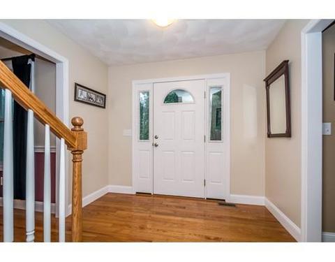 15 Eayers Pond Rd, Hudson, NH 03051 photo 3