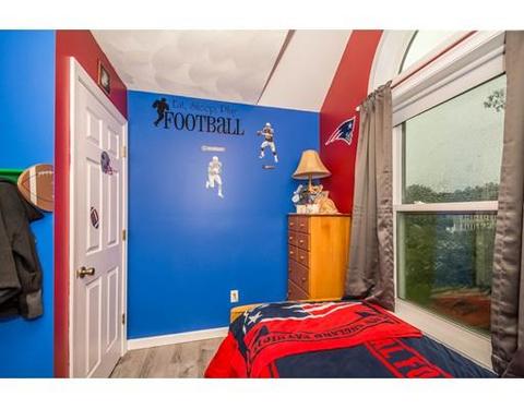15 Eayers Pond Rd, Hudson, NH 03051 photo 17