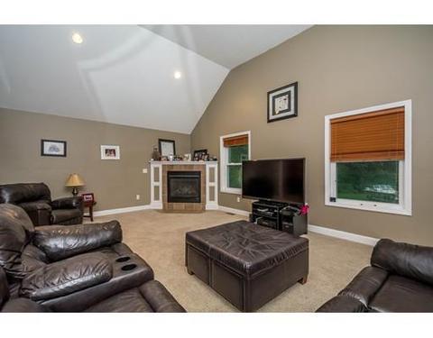 15 Eayers Pond Rd, Hudson, NH 03051 photo 15