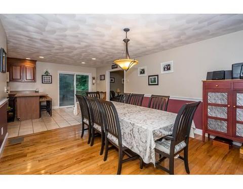 15 Eayers Pond Rd, Hudson, NH 03051 photo 12