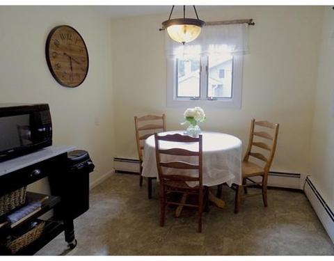 11 Robinson Rd, Beverly, MA 01915 photo 9