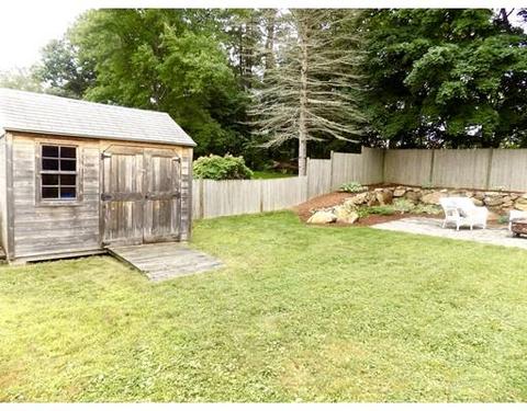 11 Robinson Rd, Beverly, MA 01915 photo 18