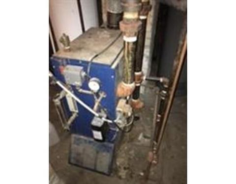 75 Horace St, Springfield, MA 01108 photo 8