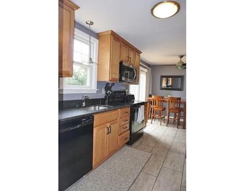 14 Claridge Rd, Worcester, MA 01606 photo 10