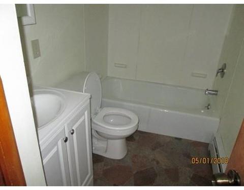 92 Ward St, Worcester, MA 01610 photo 6