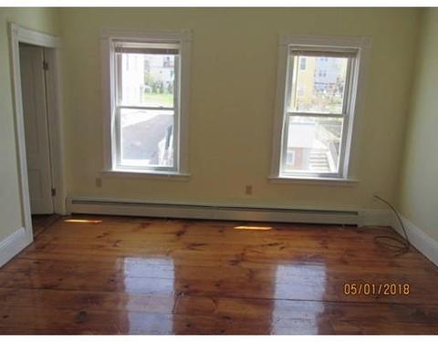 92 Ward St, Worcester, MA 01610 photo 3