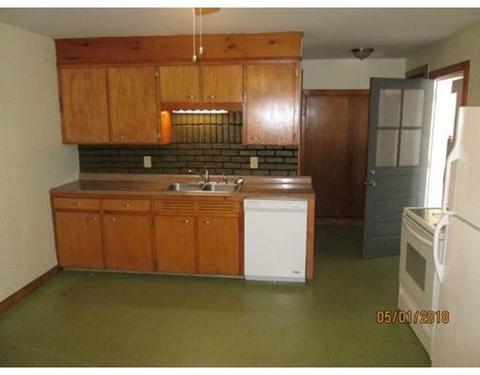 92 Ward St, Worcester, MA 01610 photo 7