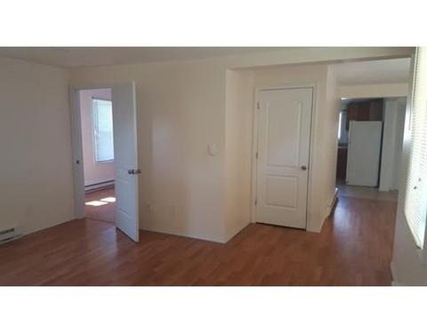 257 School St, Chicopee, MA 01013 photo 24