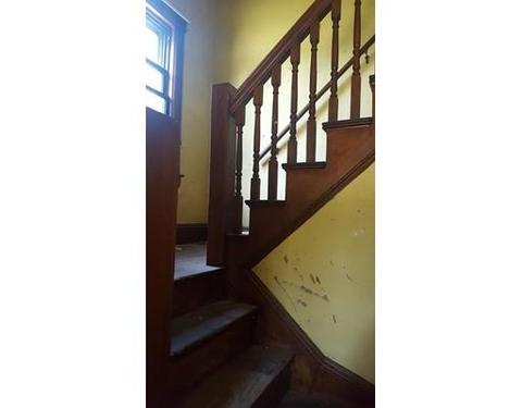 257 School St, Chicopee, MA 01013 photo 8