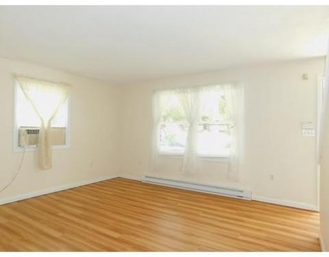 140 Leyfred Ter, Springfield, MA 01108 photo 7