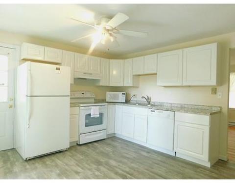 140 Leyfred Ter, Springfield, MA 01108 photo 3