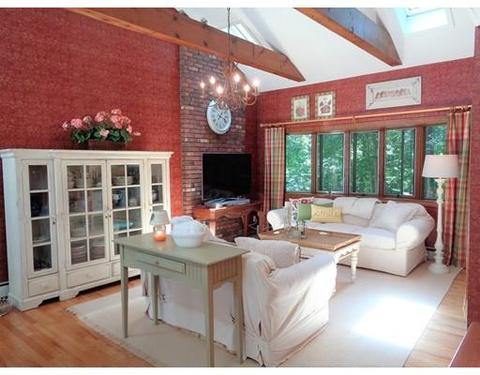 131 E Hill Rd, Brimfield, MA 01010 photo 8