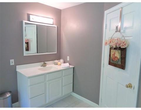 131 E Hill Rd, Brimfield, MA 01010 photo 18