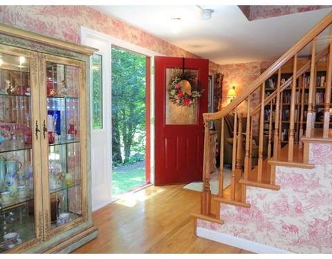 131 E Hill Rd, Brimfield, MA 01010 photo 6