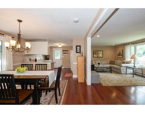 14 Ware St, Wakefield, MA 01880 photo 7