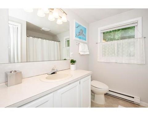 14 Ware St, Wakefield, MA 01880 photo 17