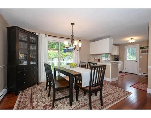 14 Ware St, Wakefield, MA 01880 photo 9