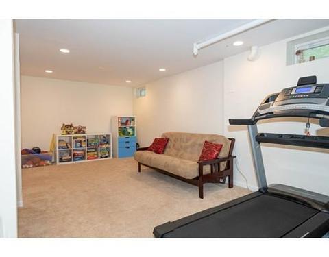 14 Ware St, Wakefield, MA 01880 photo 19