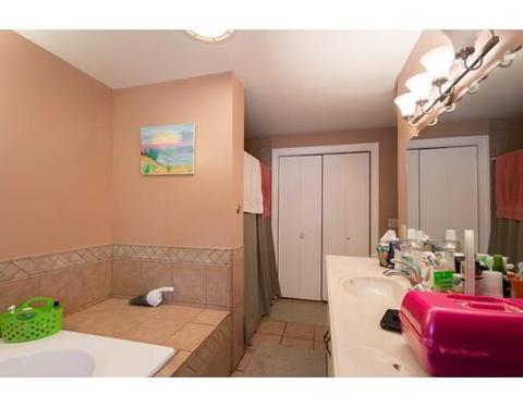 561 Division St, Fall River, MA 02721 photo 24