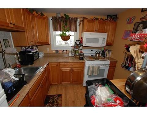 583 Slade St, Fall River, MA 02724 photo 9