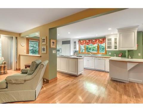 67 Maple Ridge Rd, Reading, MA 01867 photo 16