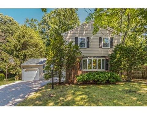 67 Maple Ridge Rd, Reading, MA 01867 photo 2
