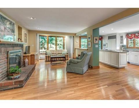 67 Maple Ridge Rd, Reading, MA 01867 photo 13