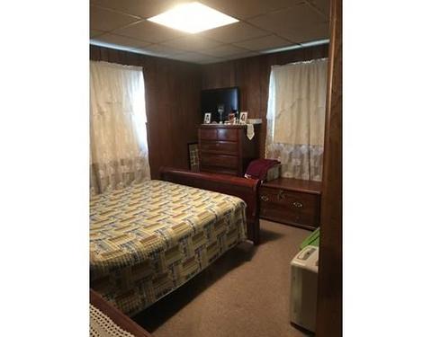 35 Consul St, Fall River, MA 02720 photo 9