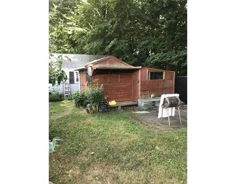 35 Consul St, Fall River, MA 02720 photo 14