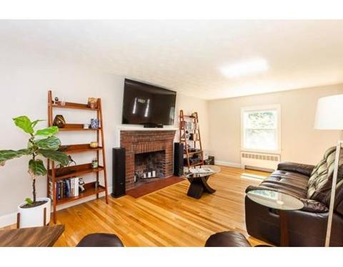 477 Appleton St, Arlington, MA 02476 photo 4