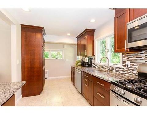477 Appleton St, Arlington, MA 02476 photo 10