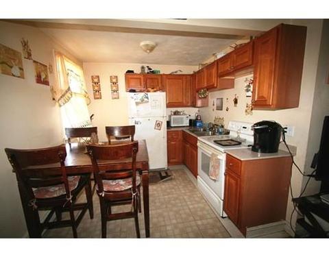 30 Orange St, Fall River, MA 02720 photo 3