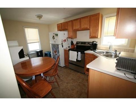 30 Orange St, Fall River, MA 02720 photo 7