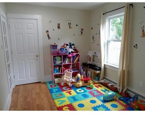 22 Charles St, Danvers, MA 01923 photo 11