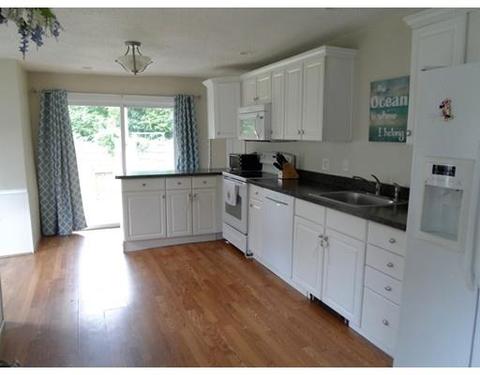 22 Charles St, Danvers, MA 01923 photo 8