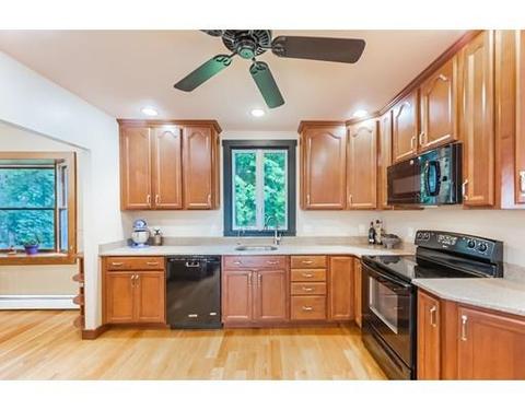 53 Thompson St, Maynard, MA 01754 photo 9