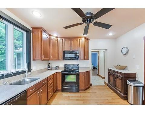 53 Thompson St, Maynard, MA 01754 photo 8