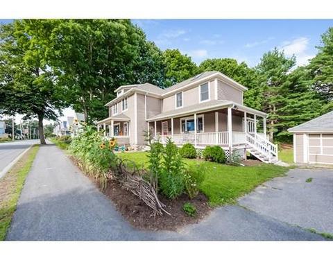 53 Thompson St, Maynard, MA 01754 photo 2