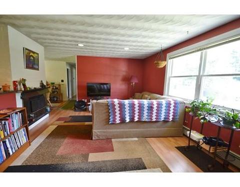 58 Gregory Rd, Framingham, MA 01701 photo 2