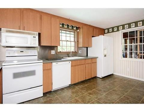 1 Paulette Dr, Danvers, MA 01923 photo 15