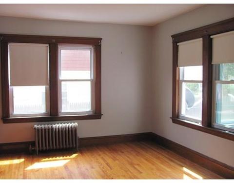 17 Halmstad St, Worcester, MA 01607 photo 8