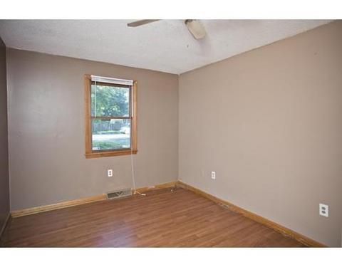 845 Wilbraham Rd, Springfield, MA 01109 photo 13
