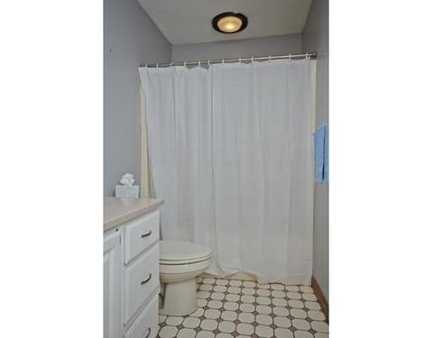845 Wilbraham Rd, Springfield, MA 01109 photo 14